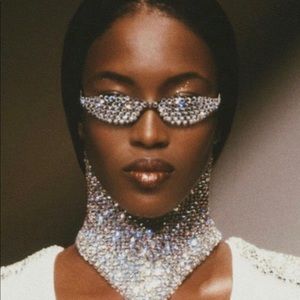 Meet your Posher, Narsh